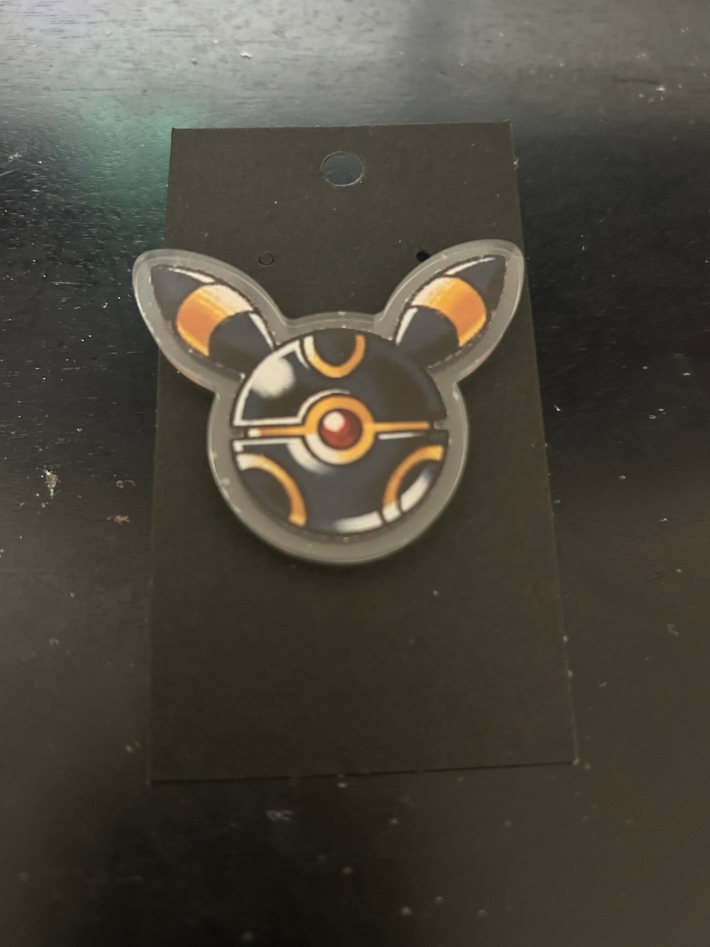 Umbreon Enamel Pin